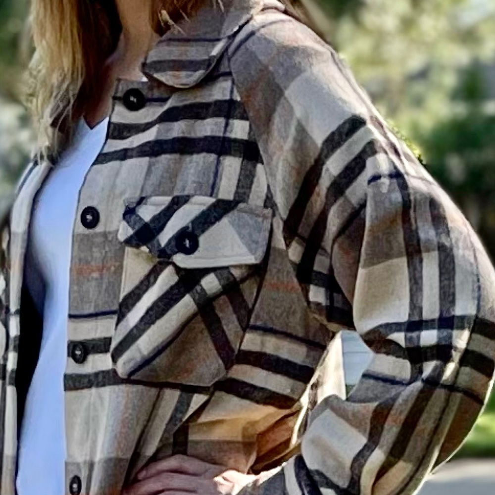 LAST ONE!! ON SALE! Brown Plaid Long Woolen a flannel Coat - Picture 5 of 10